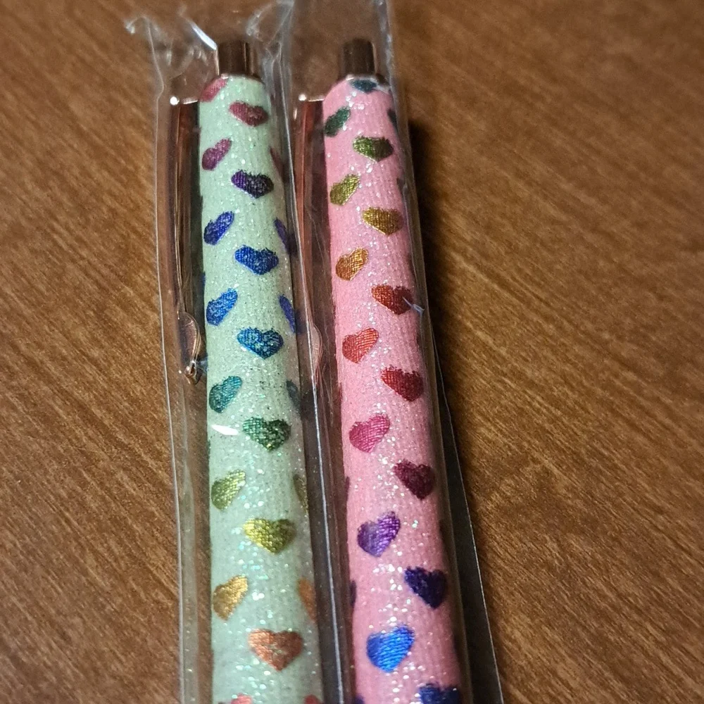Heart Patterned Party Pens - Pink and Green set of 2/ BUNDLE ONLY